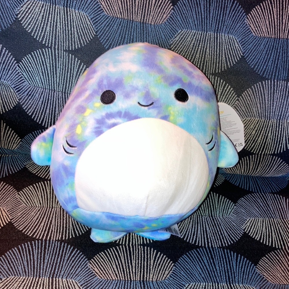 NWT 8” Luther the Tie-Dye Shark Squishmallow